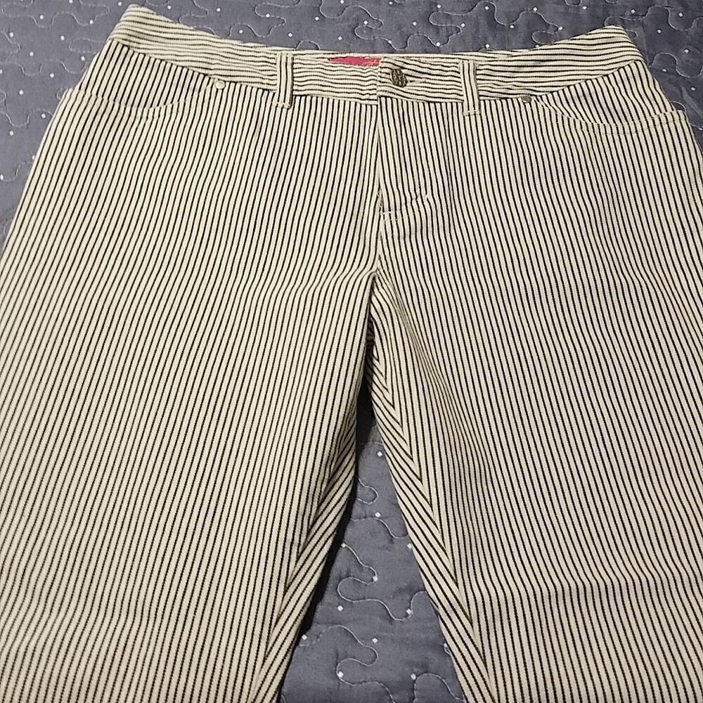 Striped Capris size 7/8 - Picture 2 of 4